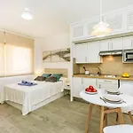 Homey By Interhome * Lloret de Mar