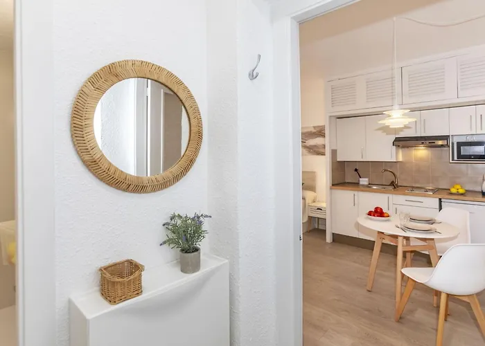 Apartamento Homey By Interhome