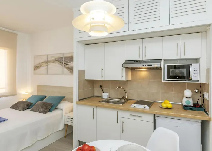 Homey By Interhome Lloret de Mar